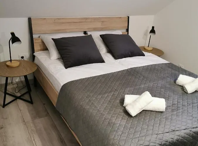 Dom - Zakatek Hébergement de vacances *